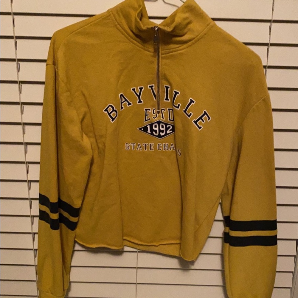 Cute pullover